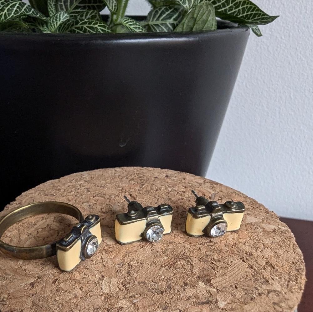 Lauren Conrad Camera Earring Studs and Matching Ring